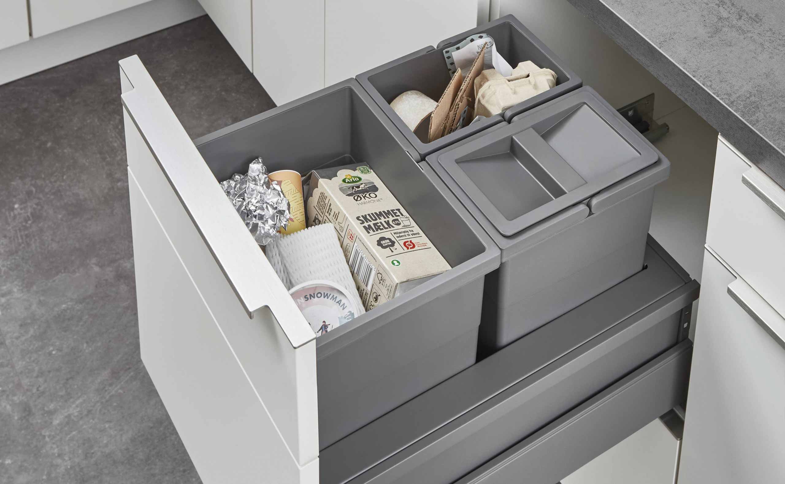 bg-30516_24_UASA45_Unterschrank_Auzugsschrank_Mülltrennung